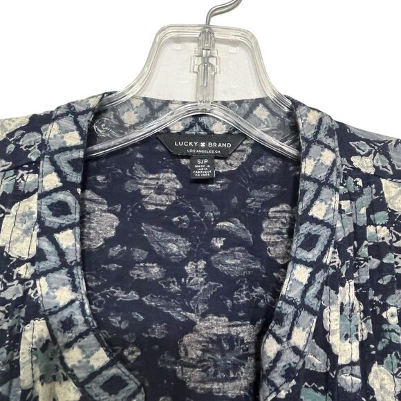 Lucky Brand Blue White Floral Henley Style Tank Top - Picture 2 of 6